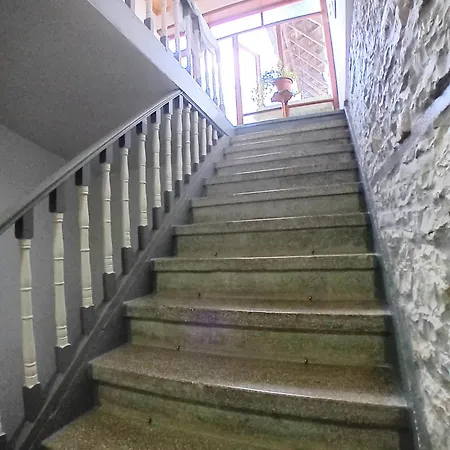 Celo 3* Gjirokastër