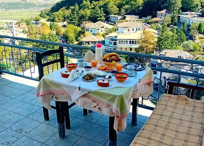 Celo Πανσιόν Αργυρόκαστρο