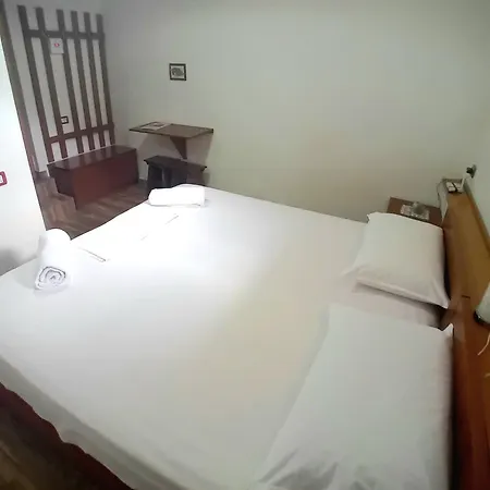 Guest house Celo Gjirokaster